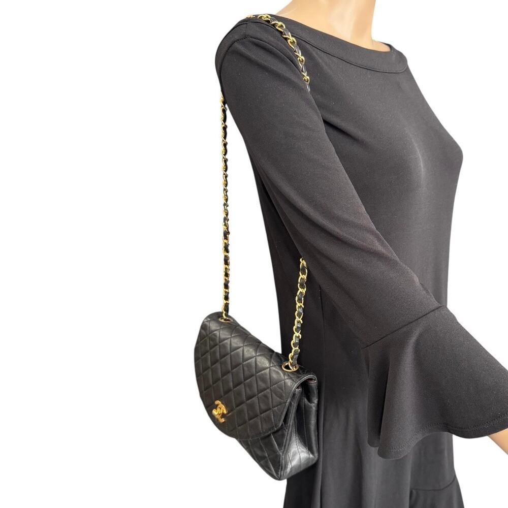 Chanel Vintage Round Flap Matelasse Shoulder Bag - Picture 4 of 16